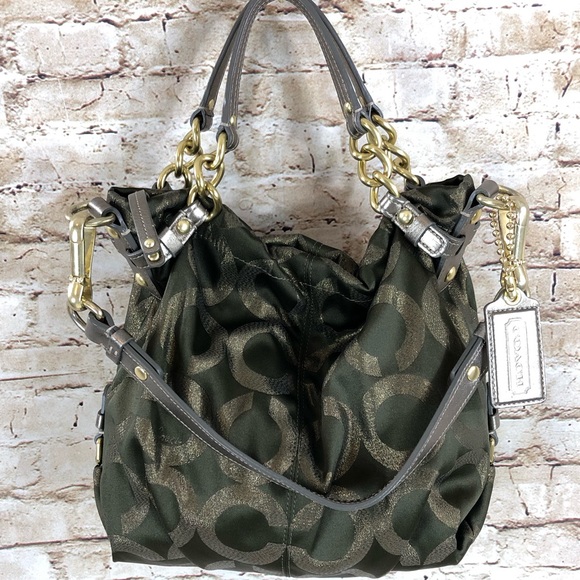 SOLD Coach Shoulder Bag - Picture 2 of 8